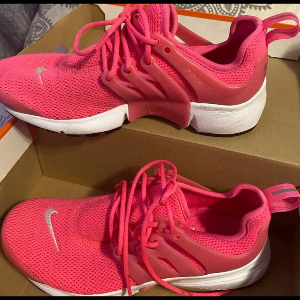 Nike presto sneakers